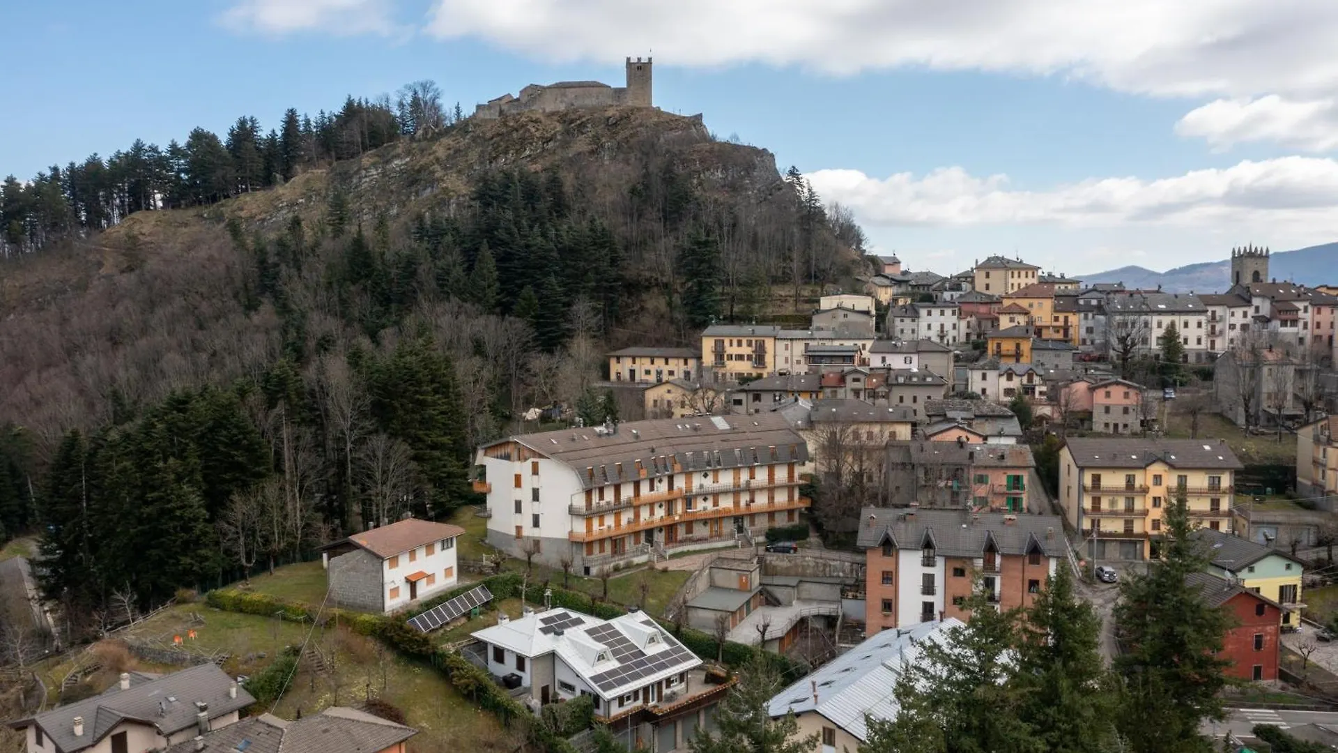 Dolce Rifugio Sul Castello - Incantevole Appartamento A Due Passi Dal Centro Con Garage Sestola
