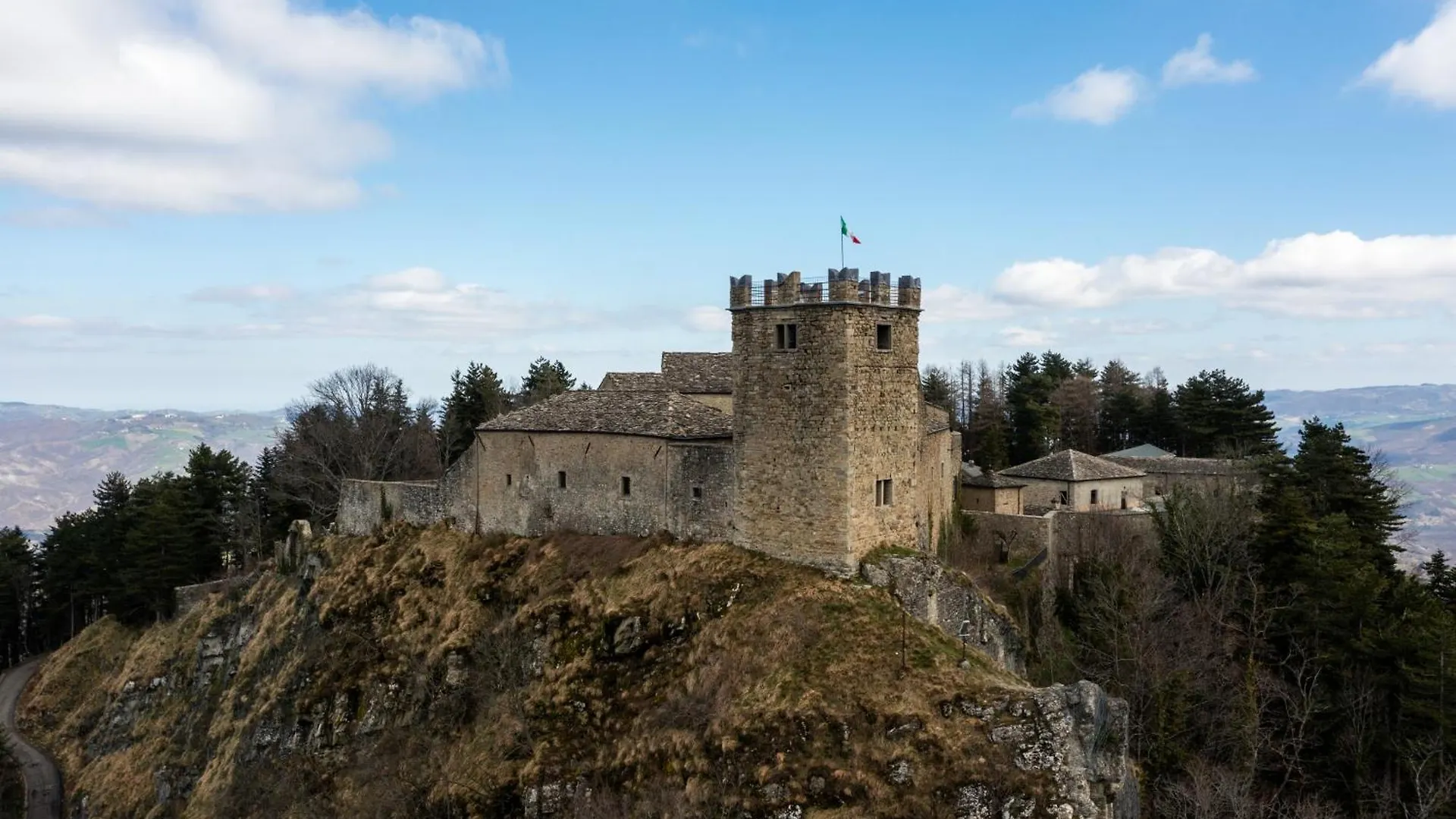 Dolce Rifugio Sul Castello - Incantevole Appartamento A Due Passi Dal Centro Con Garage Sestola